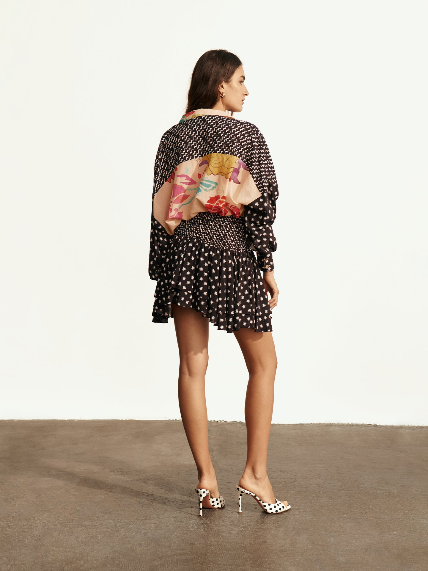Estrellitas Y Olas Ruffled Mini Skirt
